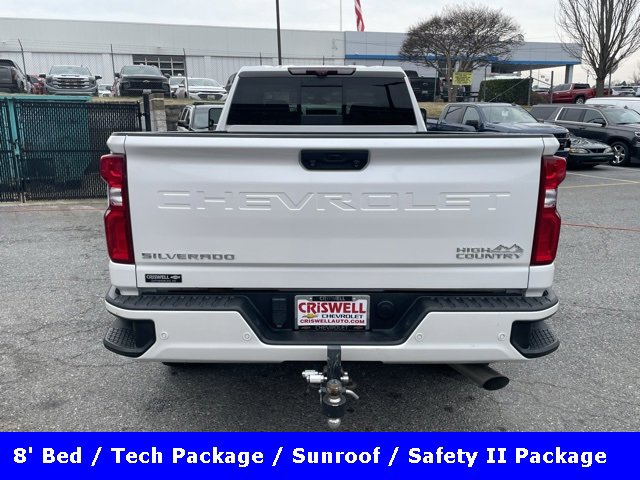 Used 2022 Chevrolet Silverado 2500 High Country w/ Technology Package image 5
