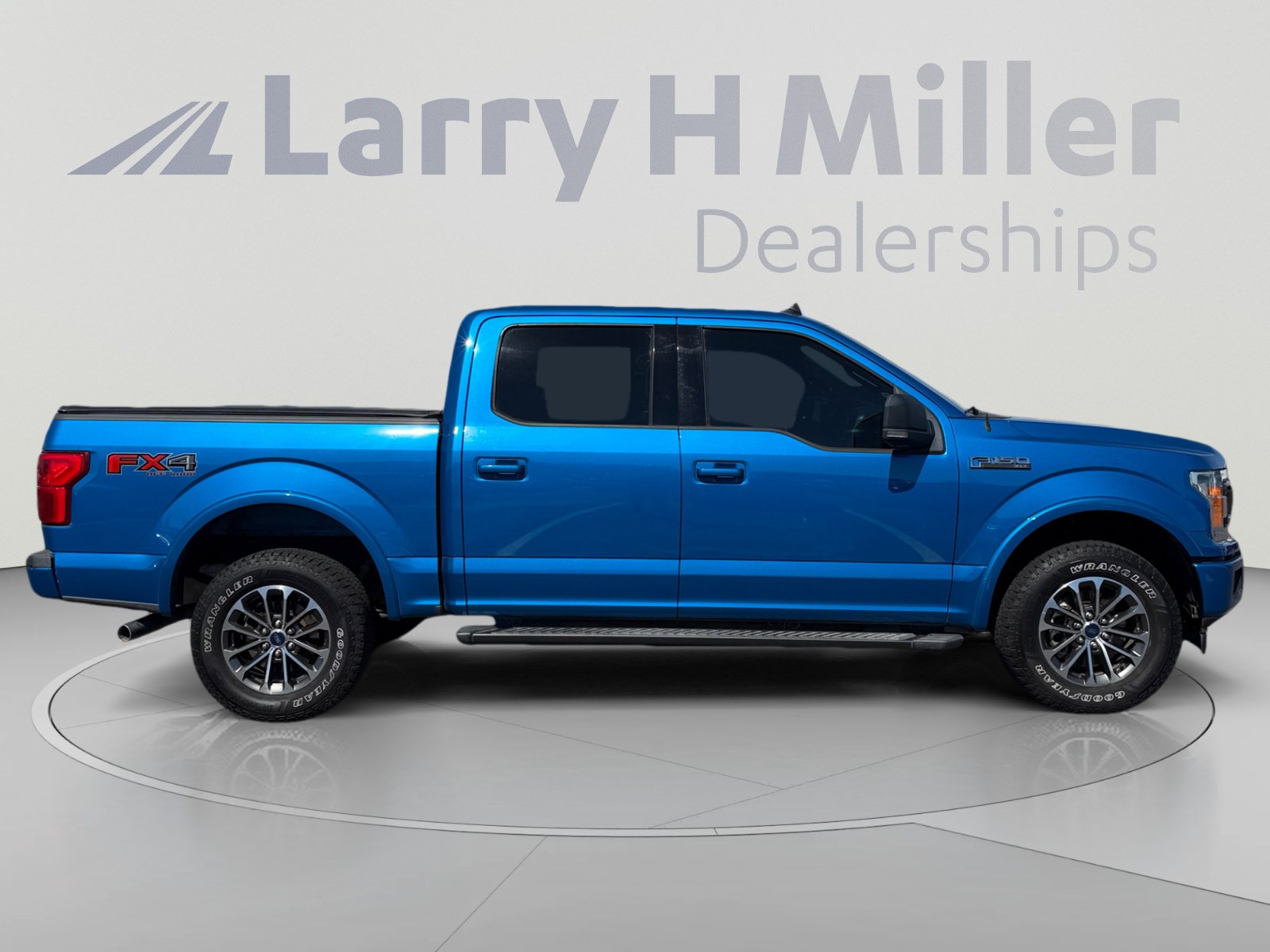 Used 2019 Ford F150 XLT w/ Equipment Group 302A Luxury AWD/4WD image 6