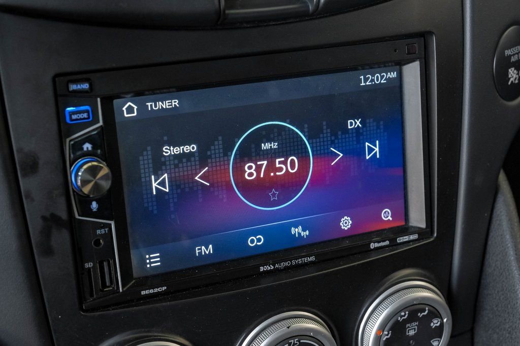 Used 2020 Nissan 370Z Coupe image 26