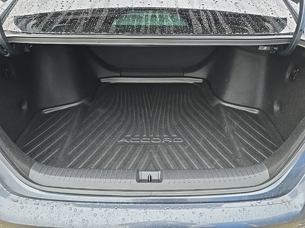 Used 2023 Honda Accord LX image 24