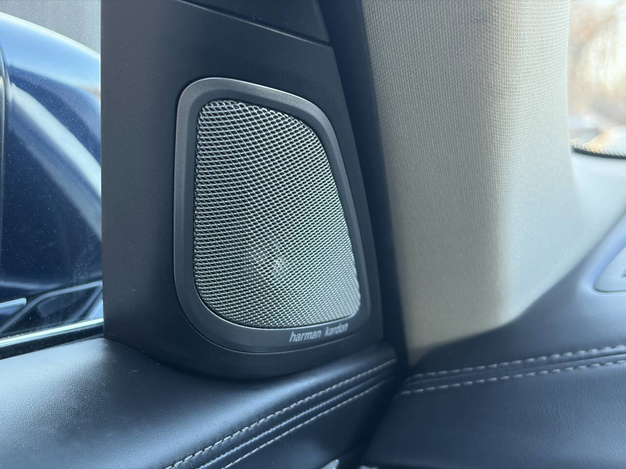 Used 2017 BMW 740i xDrive 740i xDrive AWD 4dr Sedan image 16