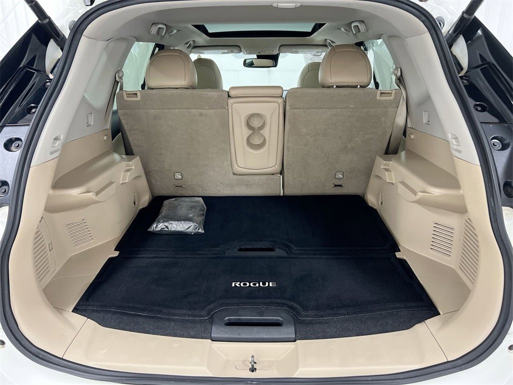 Used 2019 Nissan Rogue SL w/ Premium Package image 25