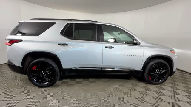 Used 2019 Chevrolet Traverse Premier w/ Redline Edition AWD/4WD image 3
