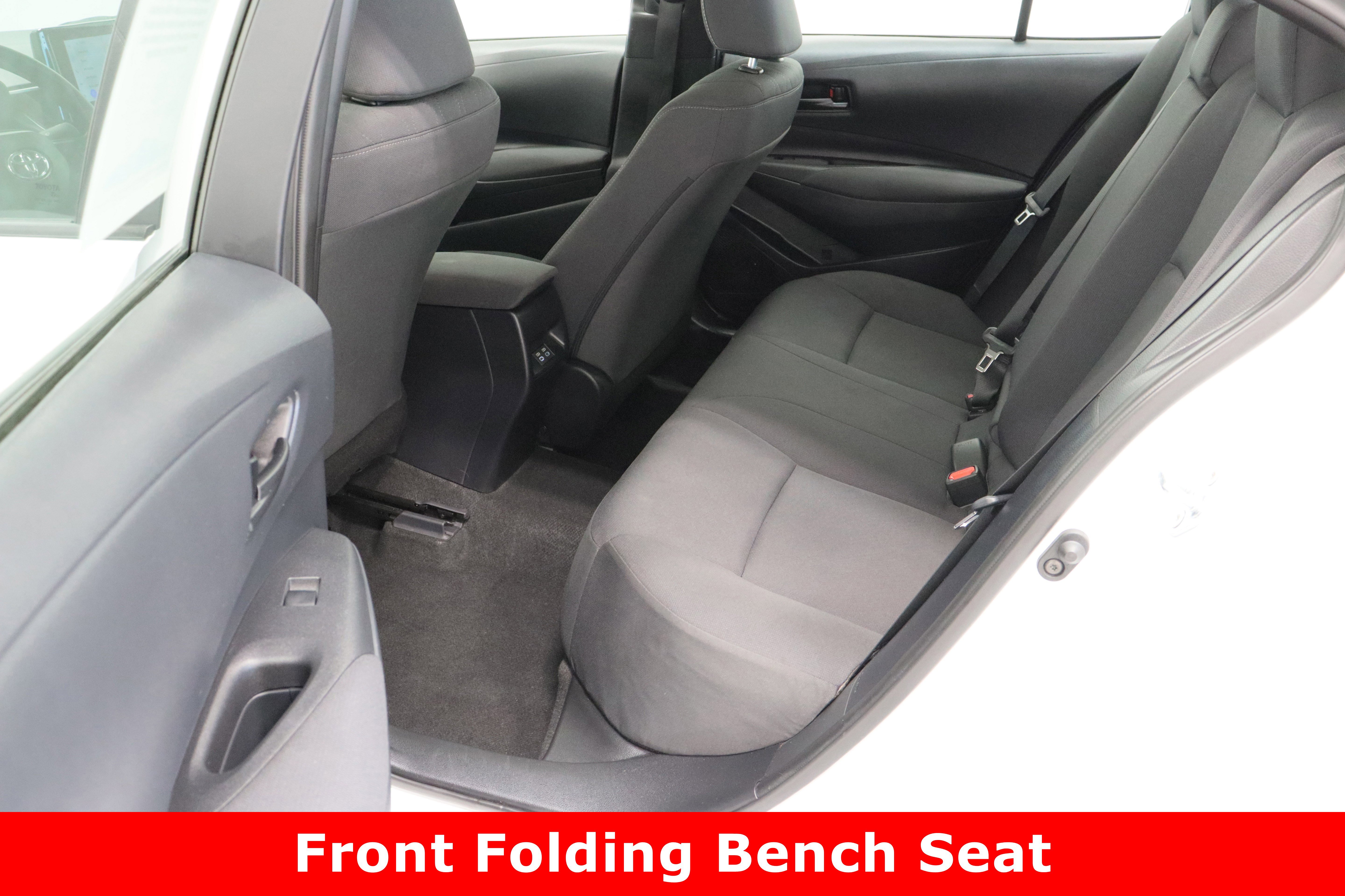 Used 2025 Toyota Corolla LE image 24