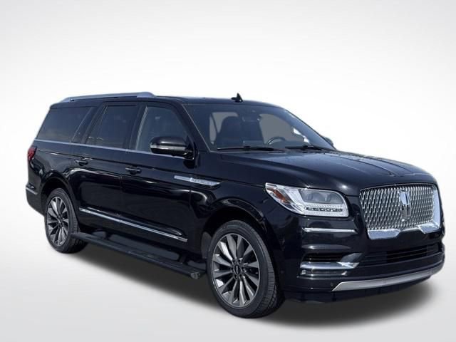 Used 2020 Lincoln Navigator L Reserve AWD/4WD image 4