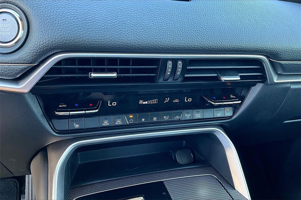 Certified 2025 MAZDA CX-70 3.3 Turbo w/ Preferred Package image 21