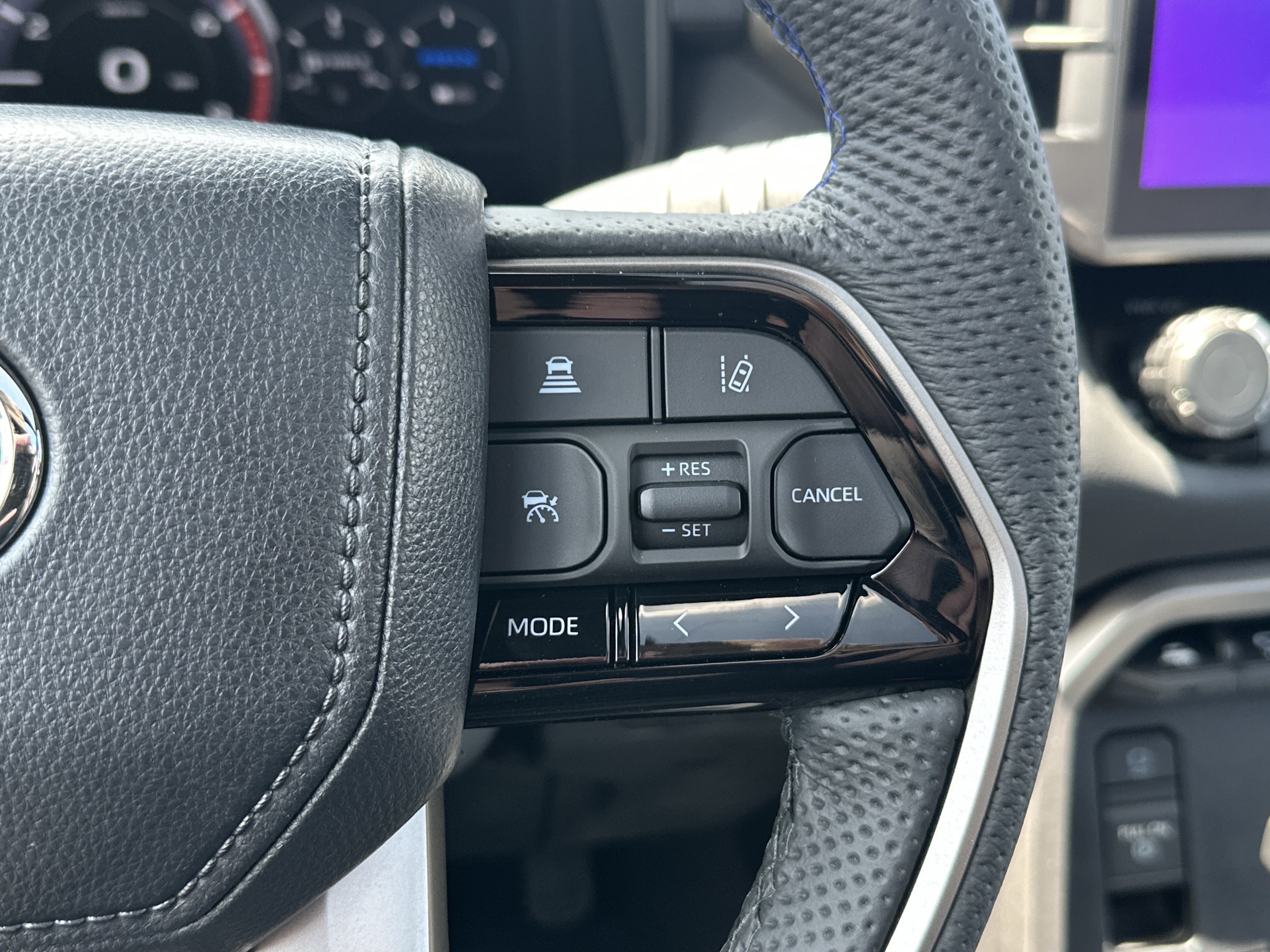 New 2026 Toyota Sequoia Platinum AWD/4WD image 19