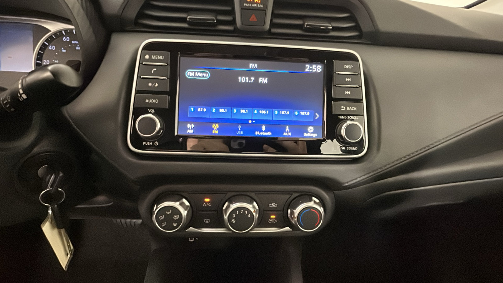 Used 2025 Nissan Versa S w/ Trunk Package FWD image 26