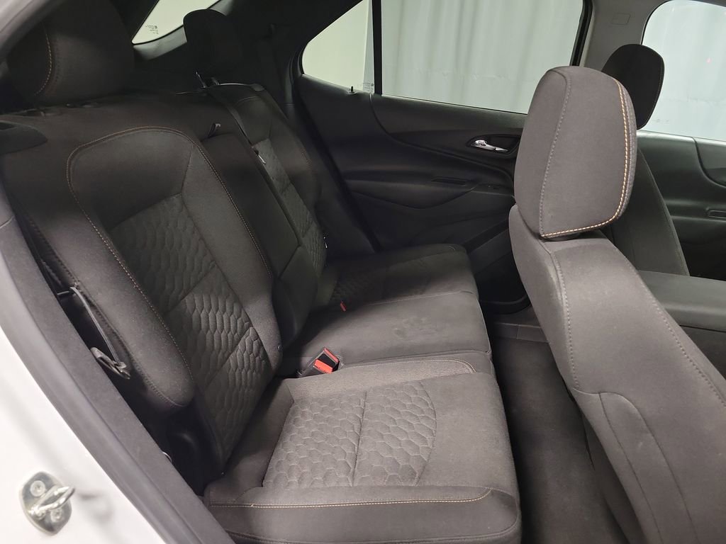 Used 2018 Chevrolet Equinox LT image 24