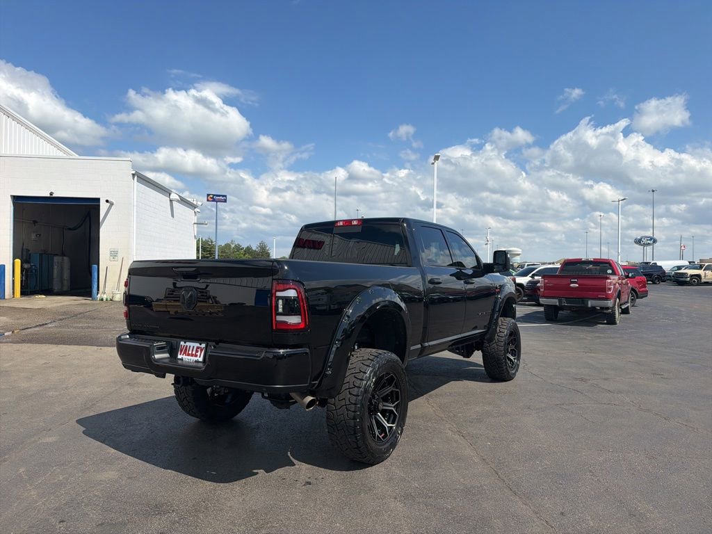 Used 2024 RAM 2500 Big Horn w/ Night Edition AWD/4WD image 7