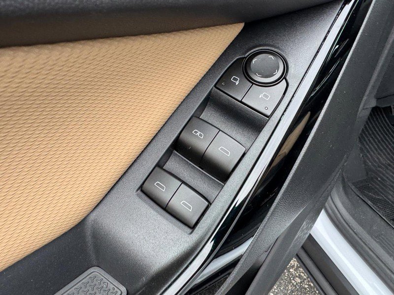 New 2026 Chevrolet Equinox ACTIV w/ Convenience Package III image 12