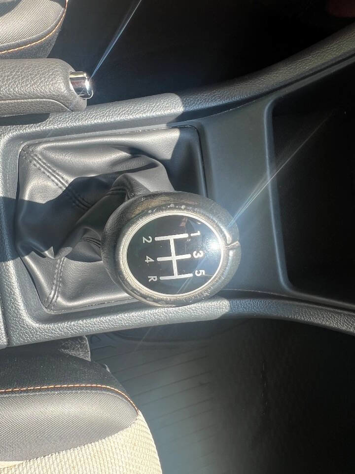 Used 2017 Subaru Crosstrek 2.0i Premium image 22