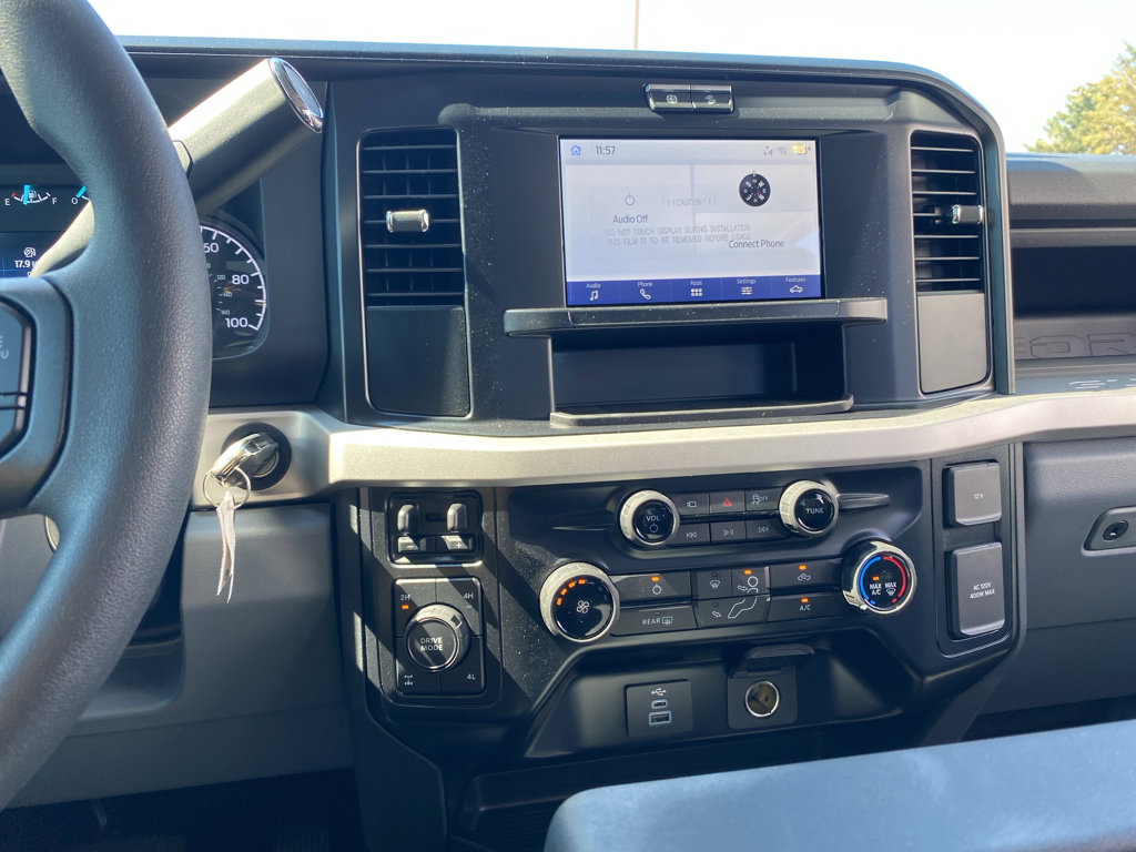 New 2026 Ford F350 4x4 Crew Cab Super Duty image 9