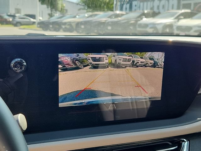 Certified 2025 Buick Envista Preferred FWD image 18