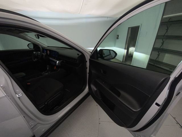 Used 2026 Hyundai Kona SEL Sport FWD image 24