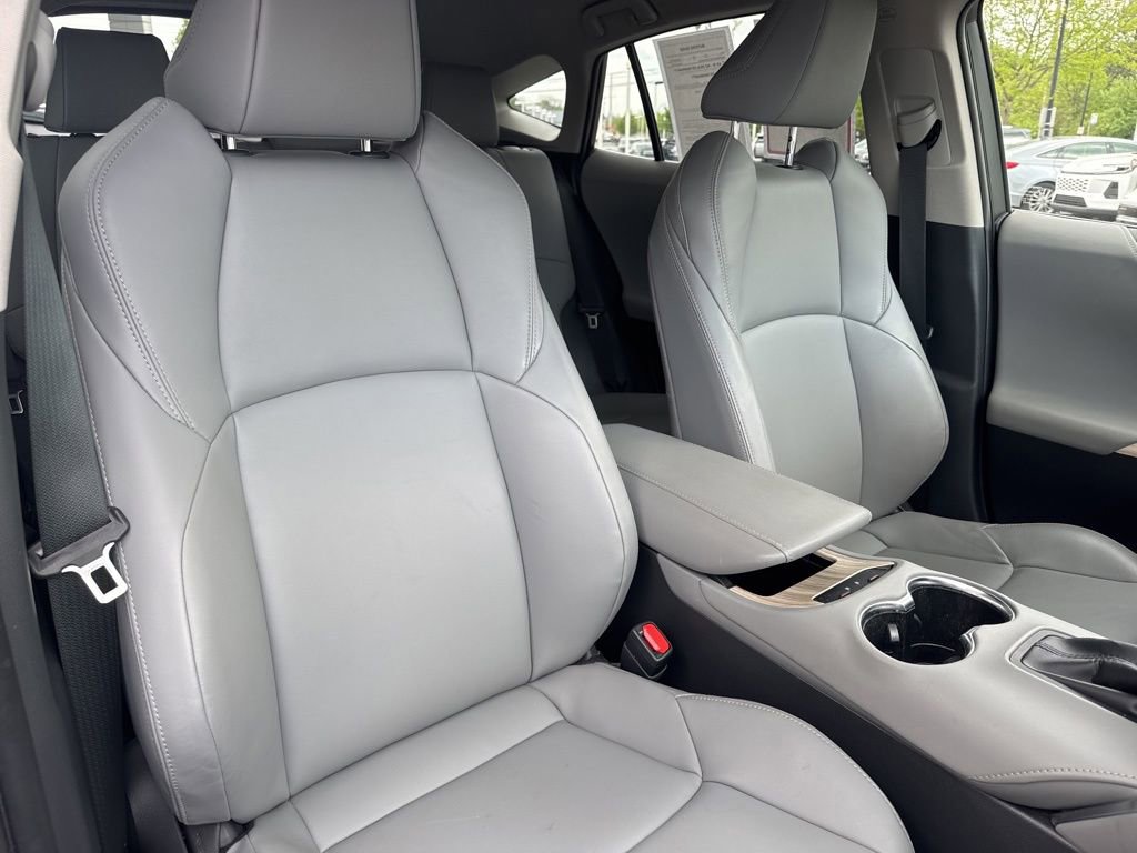 Certified 2023 Toyota Venza XLE AWD/4WD image 23