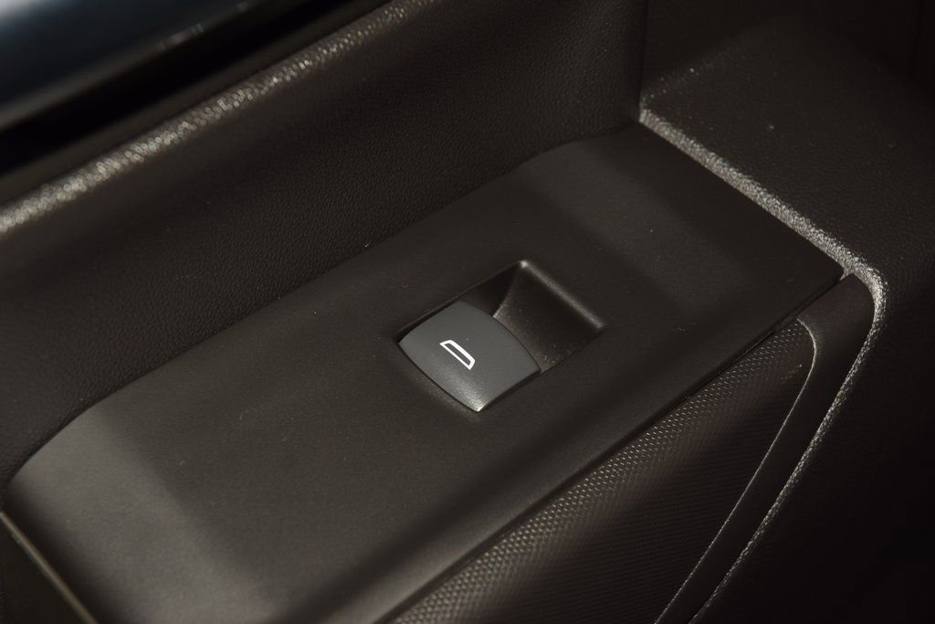 Used 2025 Chevrolet Silverado 1500 Custom Trail Boss image 46