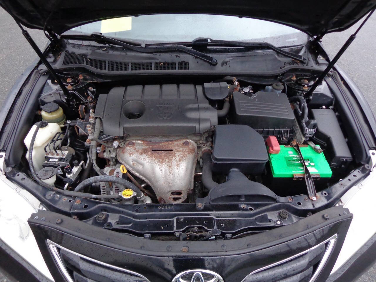 Used 2011 Toyota Camry LE image 14