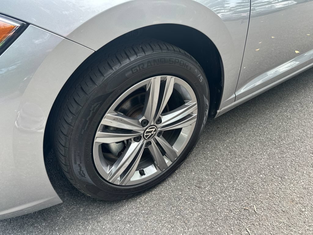Used 2022 Volkswagen Jetta SE FWD image 7