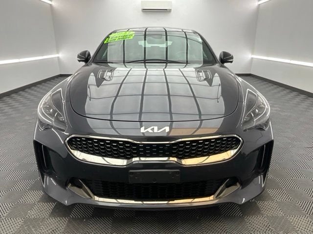 Used 2023 Kia Stinger GT2 AWD/4WD image 2