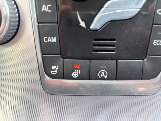 Used 2017 Volvo V60 T5 Premier w/ Convenience Package image 3