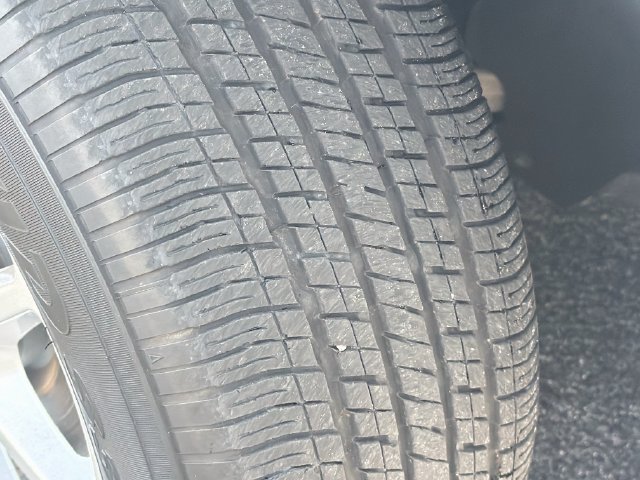 Used 2025 Chrysler Pacifica Select FWD image 34