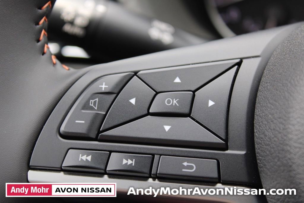 New 2025 Nissan Sentra SR w/ Midnight Edition image 18