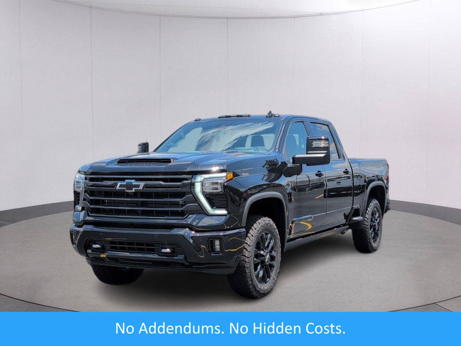 New 2026 Chevrolet Silverado 2500 High Country w/ High Country Premium Package AWD/4WD image 1