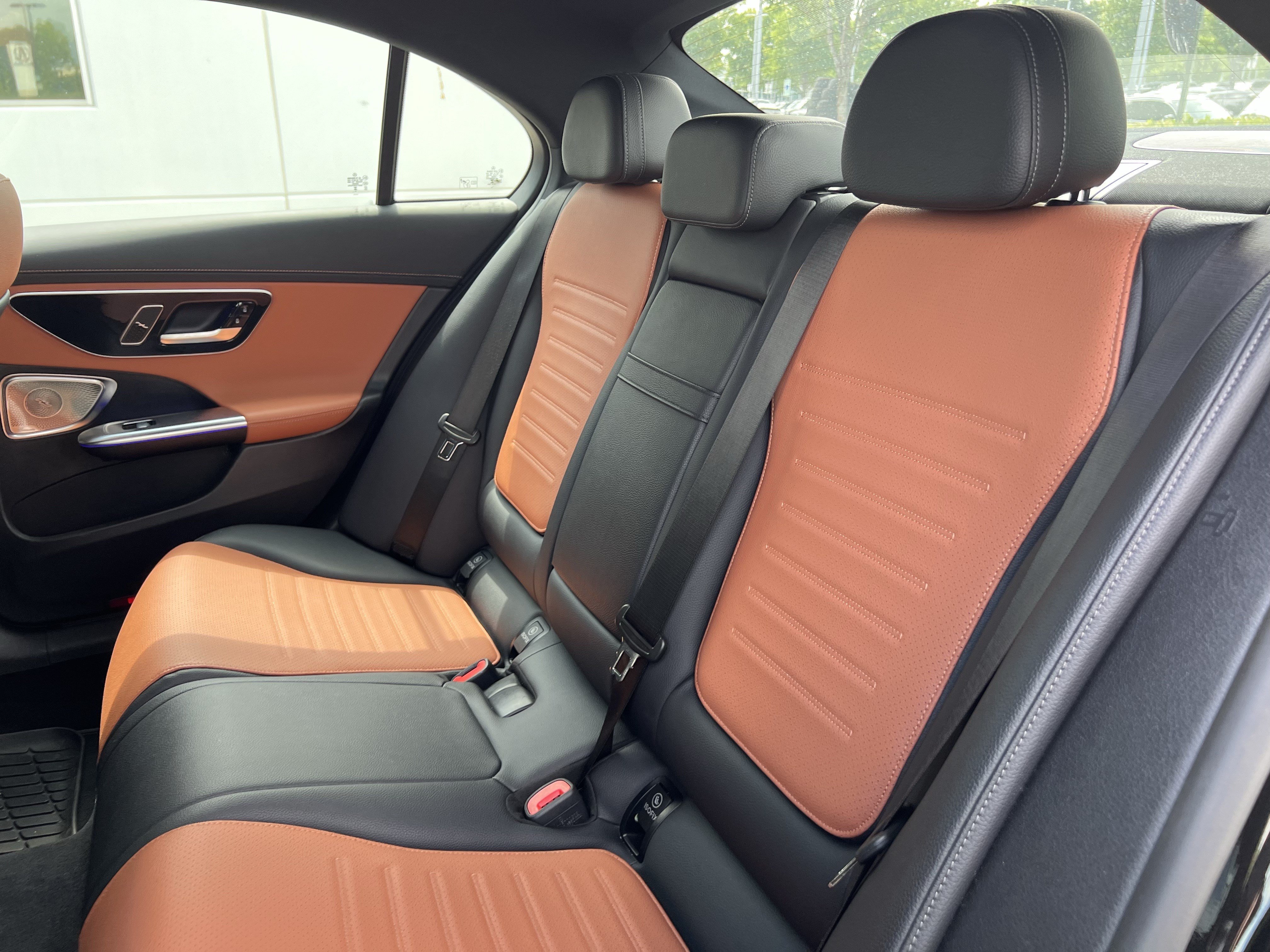 Used 2023 Mercedes-Benz C 300 4MATIC Sedan image 33