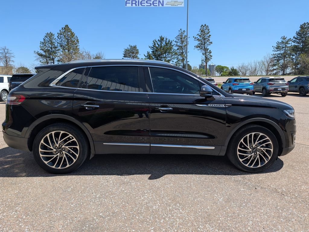 Used 2020 Lincoln Nautilus Reserve w/ Cargo Utility Package AWD/4WD image 6