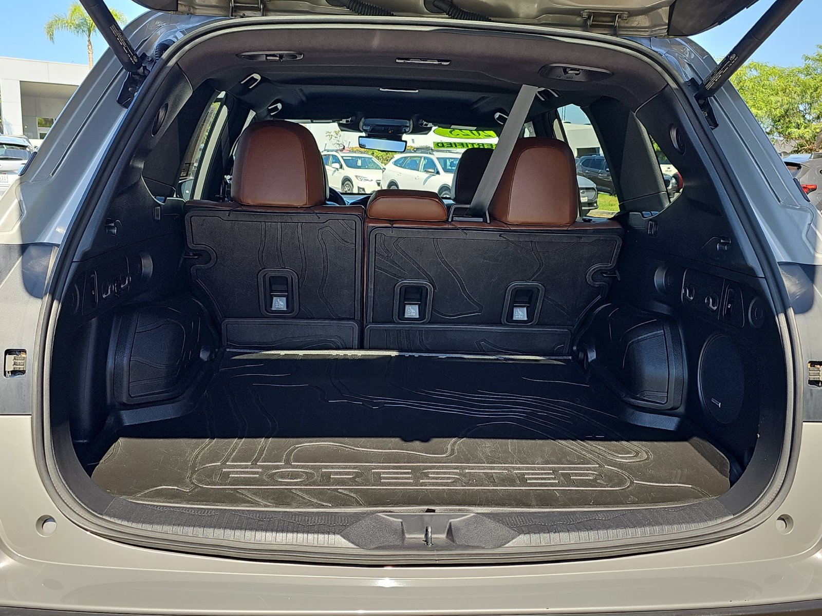 Certified 2025 Subaru Forester Touring AWD/4WD image 12
