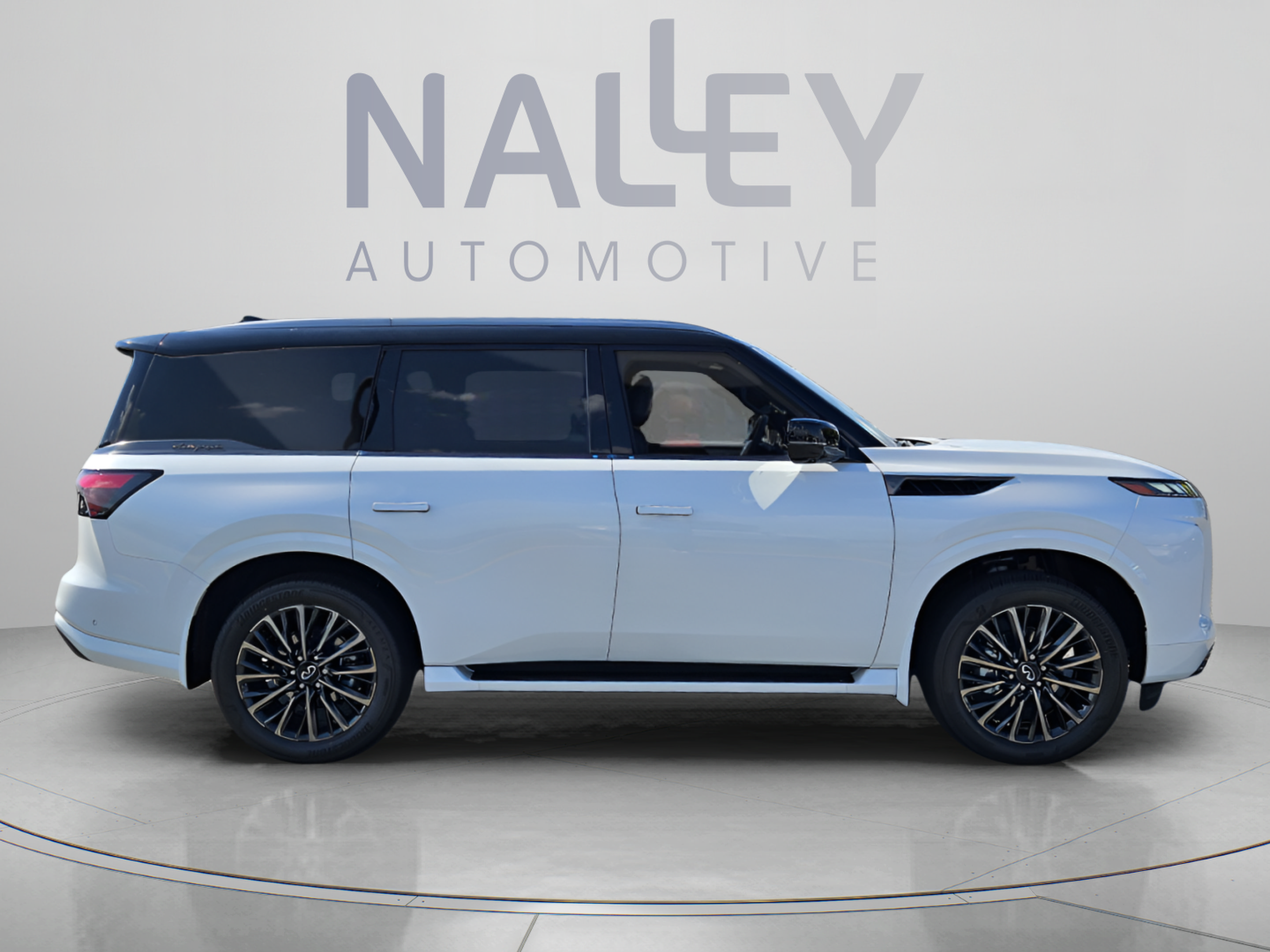 New 2027 INFINITI QX80 Autograph w/ Premium Cargo Package AWD/4WD image 6