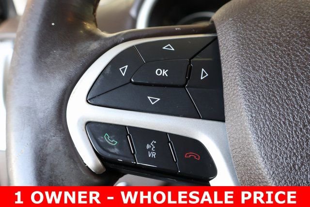 Used 2016 Jeep Cherokee Overland w/ Technology Group image 22