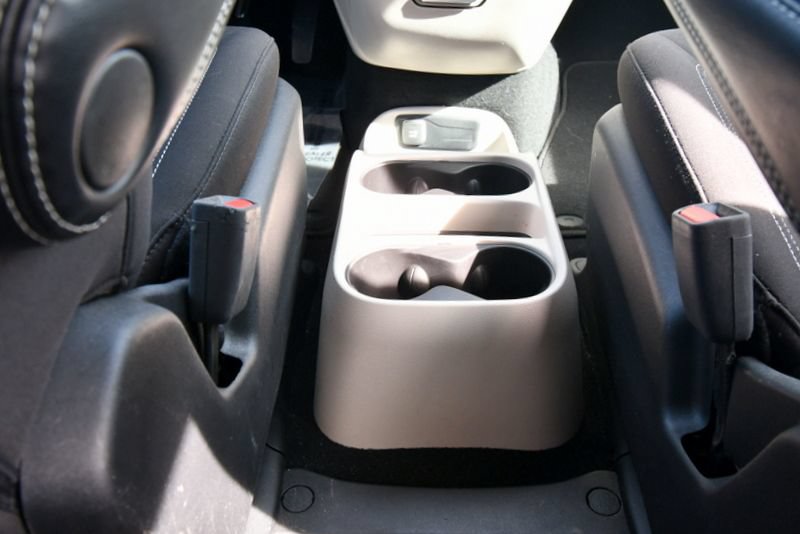Used 2024 Chrysler Voyager LX FWD image 17