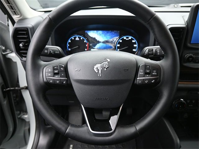 Used 2024 Ford Bronco Sport Outer Banks w/ Tech Package image 11