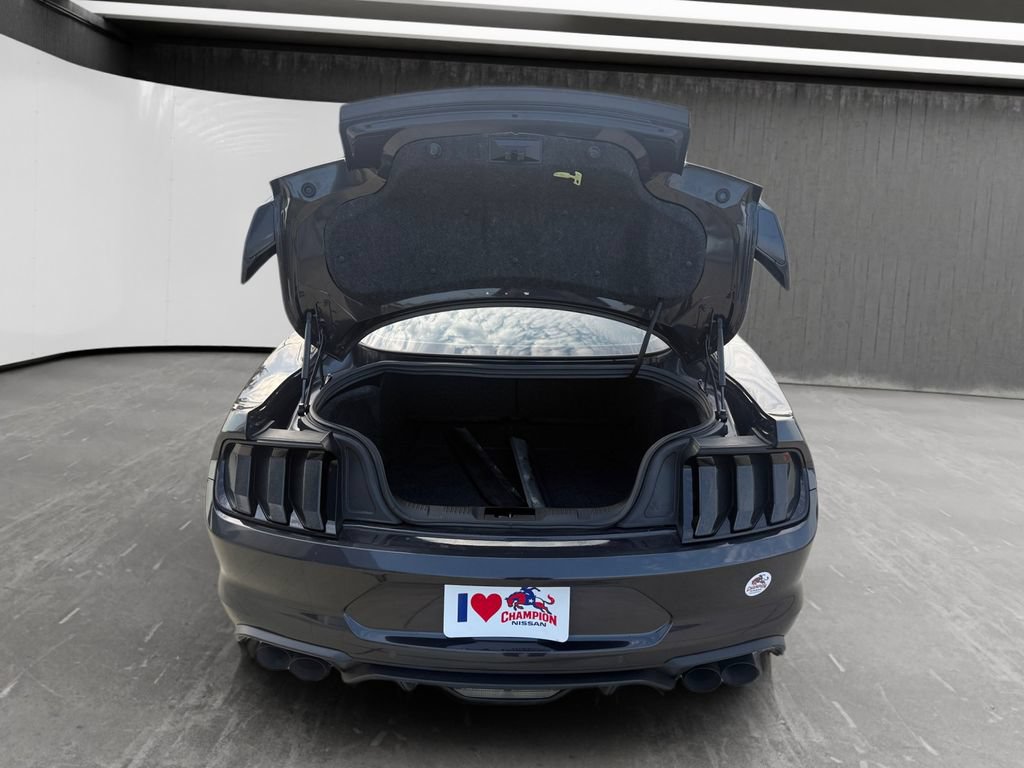 Used 2022 Ford Mustang GT Premium w/ GT Performance Package RWD image 18