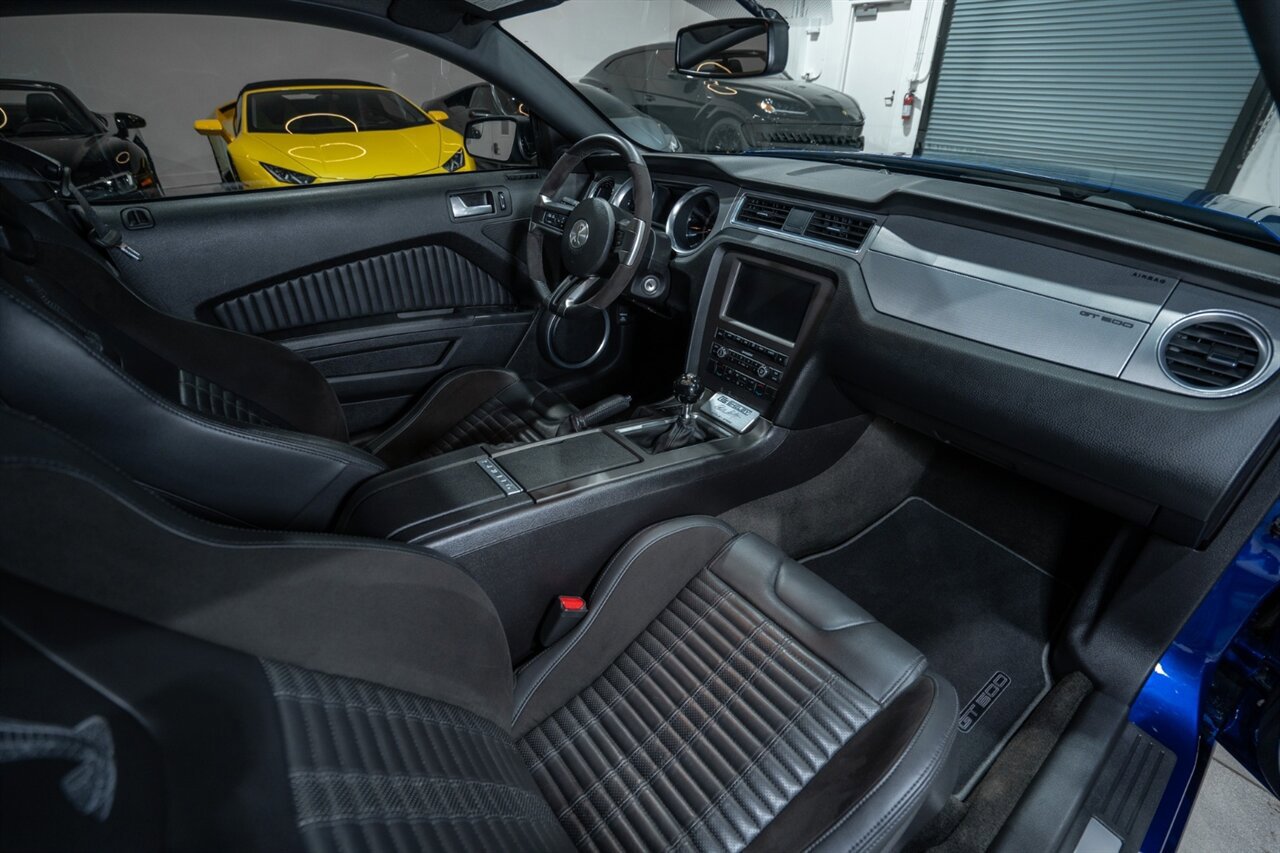 Used 2013 Ford Mustang Shelby GT500 RWD image 29