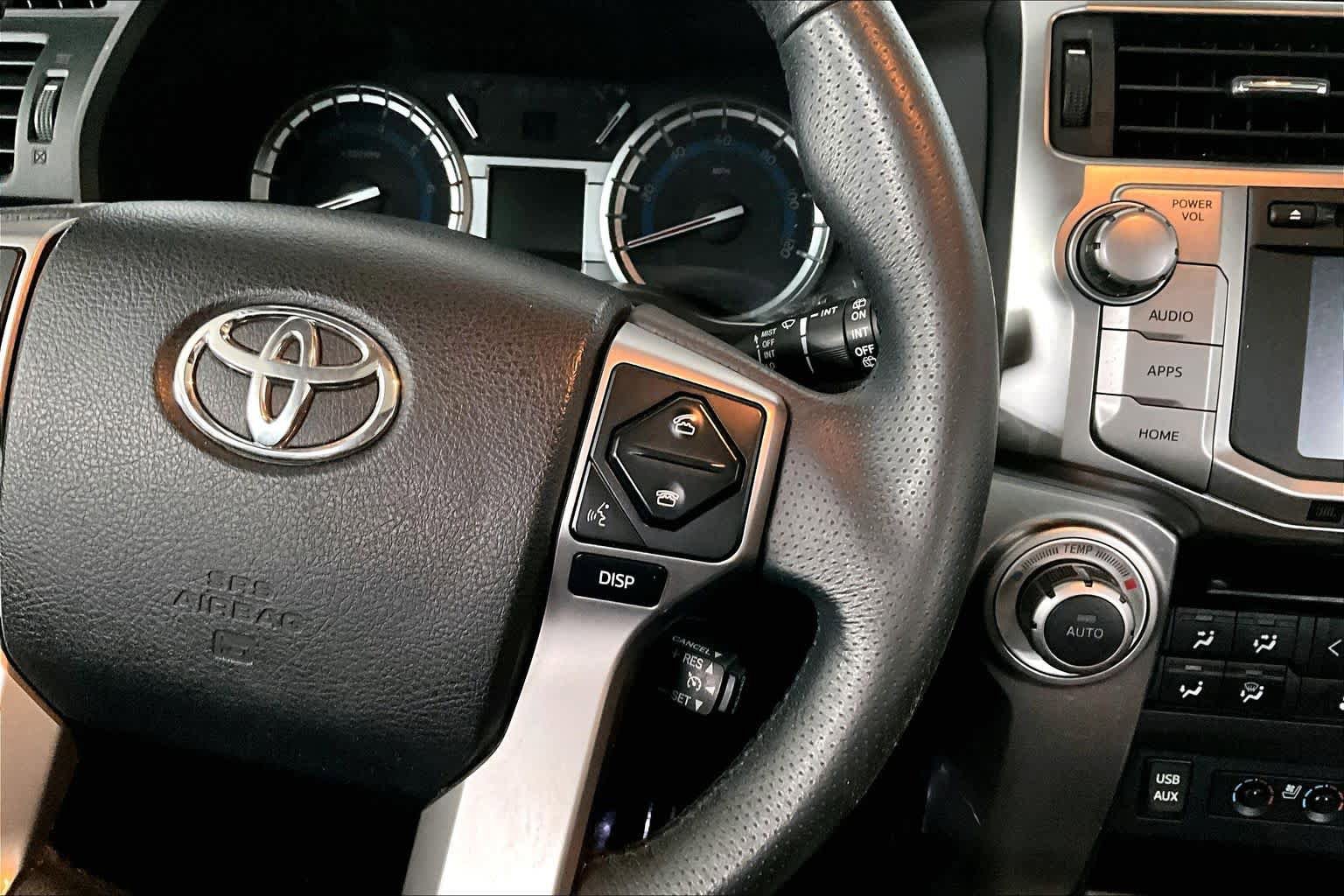 Used 2019 Toyota 4Runner Limited AWD/4WD image 25