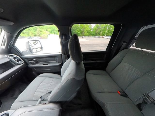 Used 2024 RAM 5500 Tradesman w/ Chrome Appearance Group AWD/4WD image 31