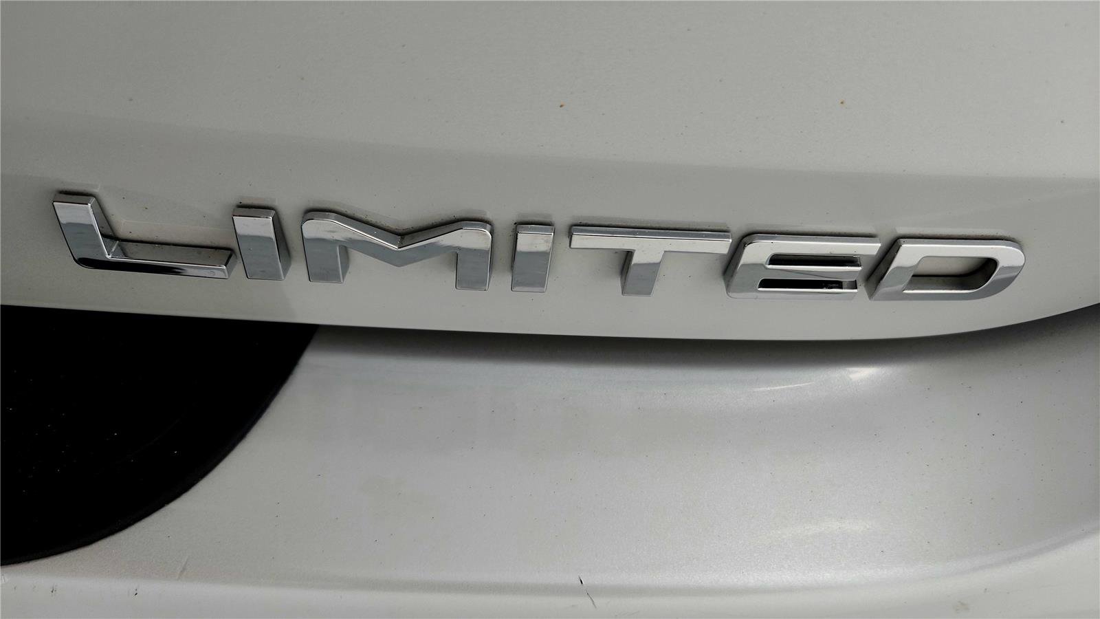 Certified 2022 Toyota Highlander Limited image 14