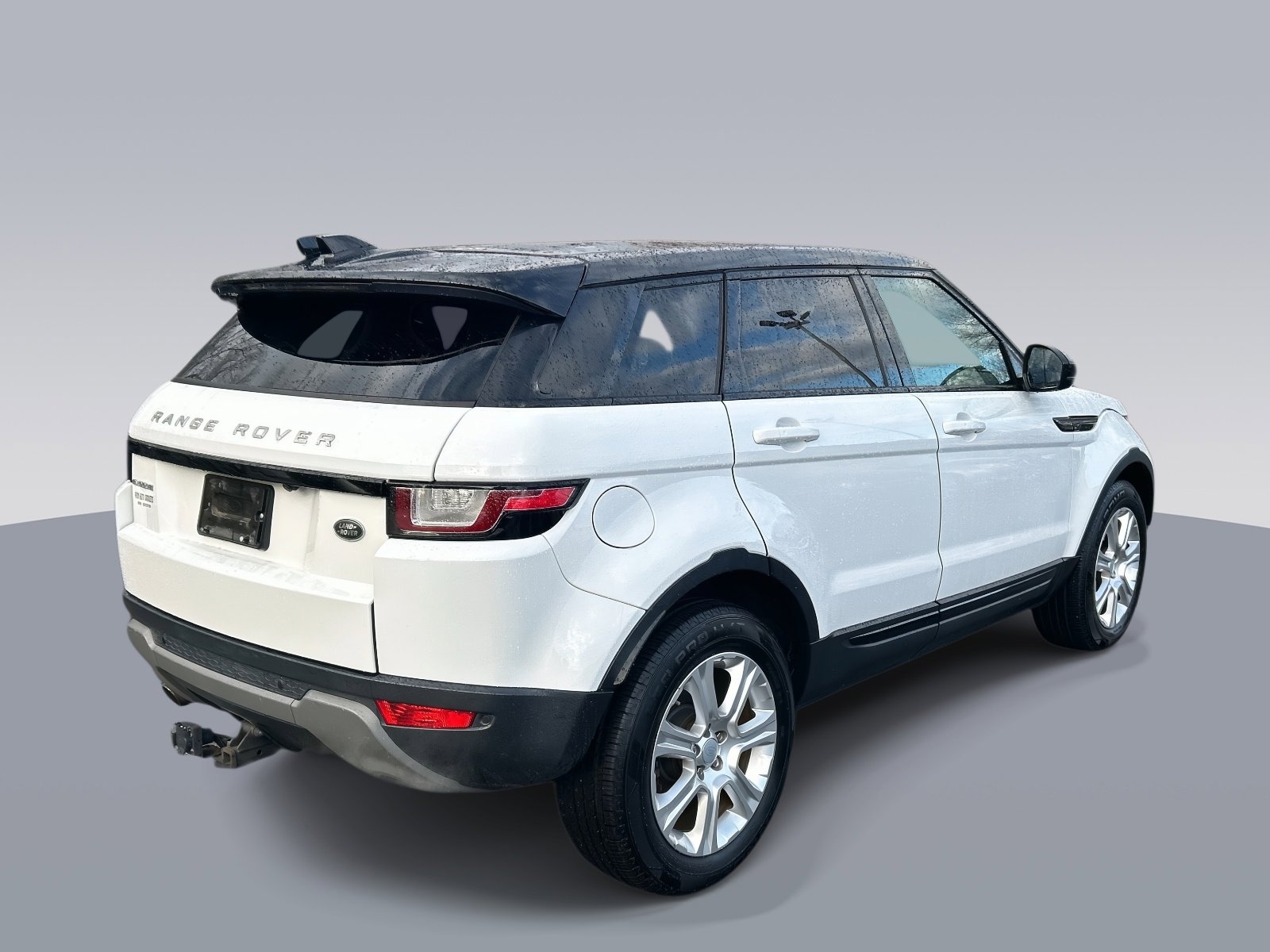 Used 2017 Land Rover Range Rover Evoque SE AWD/4WD image 3