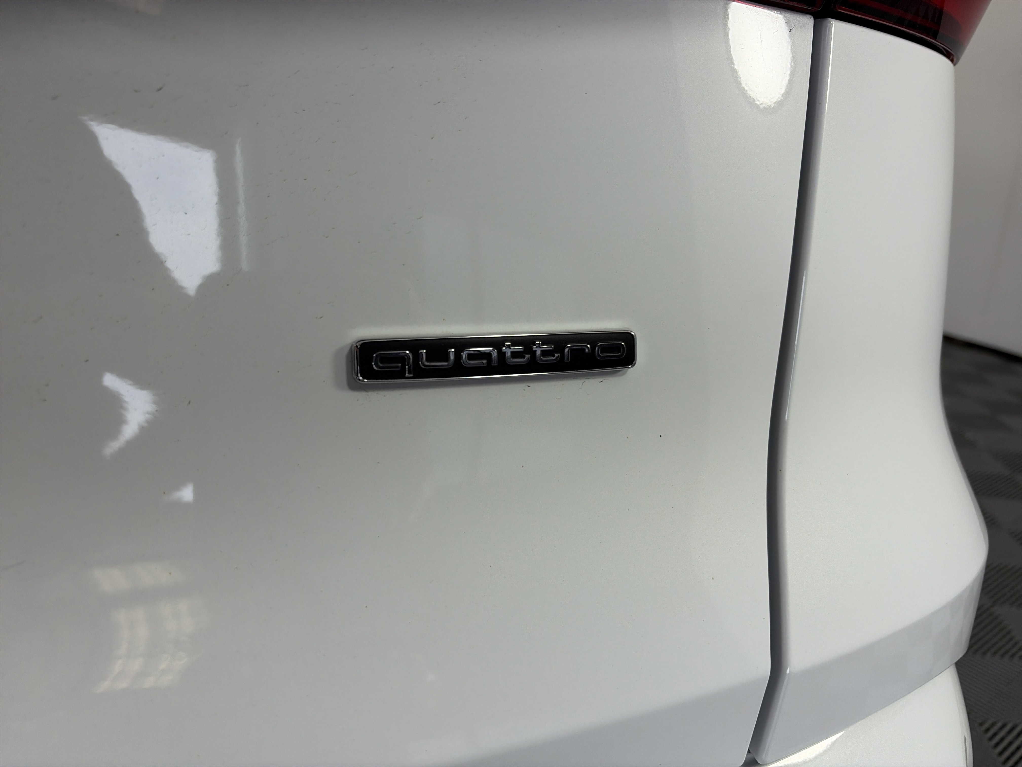 Used 2025 Audi Q5 Premium Plus w/ Premium Plus AWD/4WD image 16