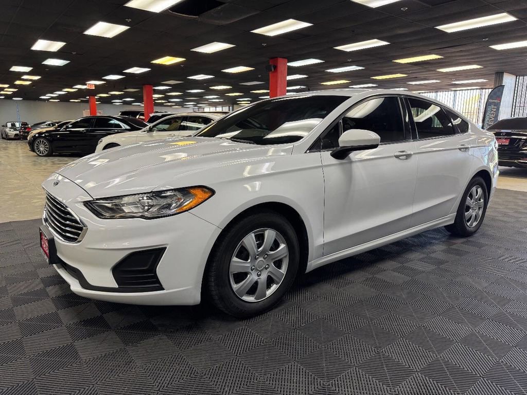Used 2019 Ford Fusion S image 8
