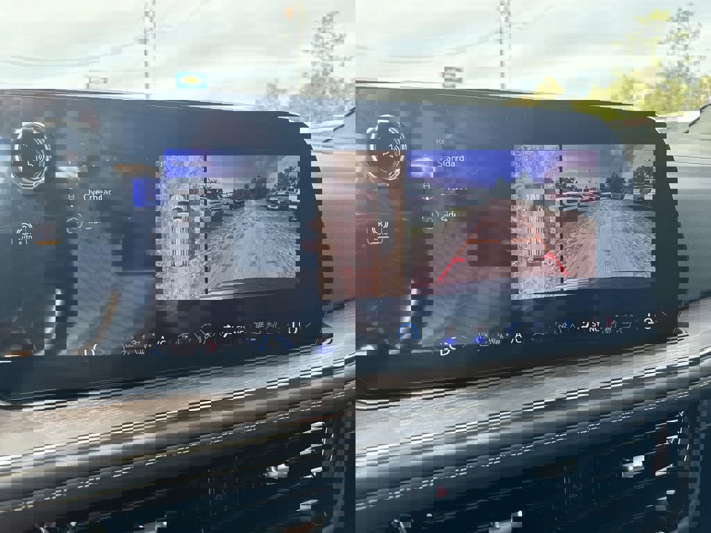 New 2026 Chevrolet Suburban Premier image 14