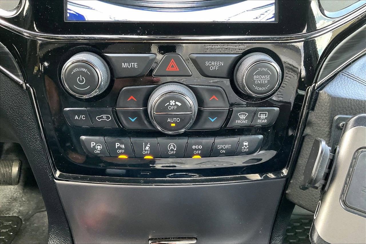 Certified 2020 Jeep Grand Cherokee Limited X image 20