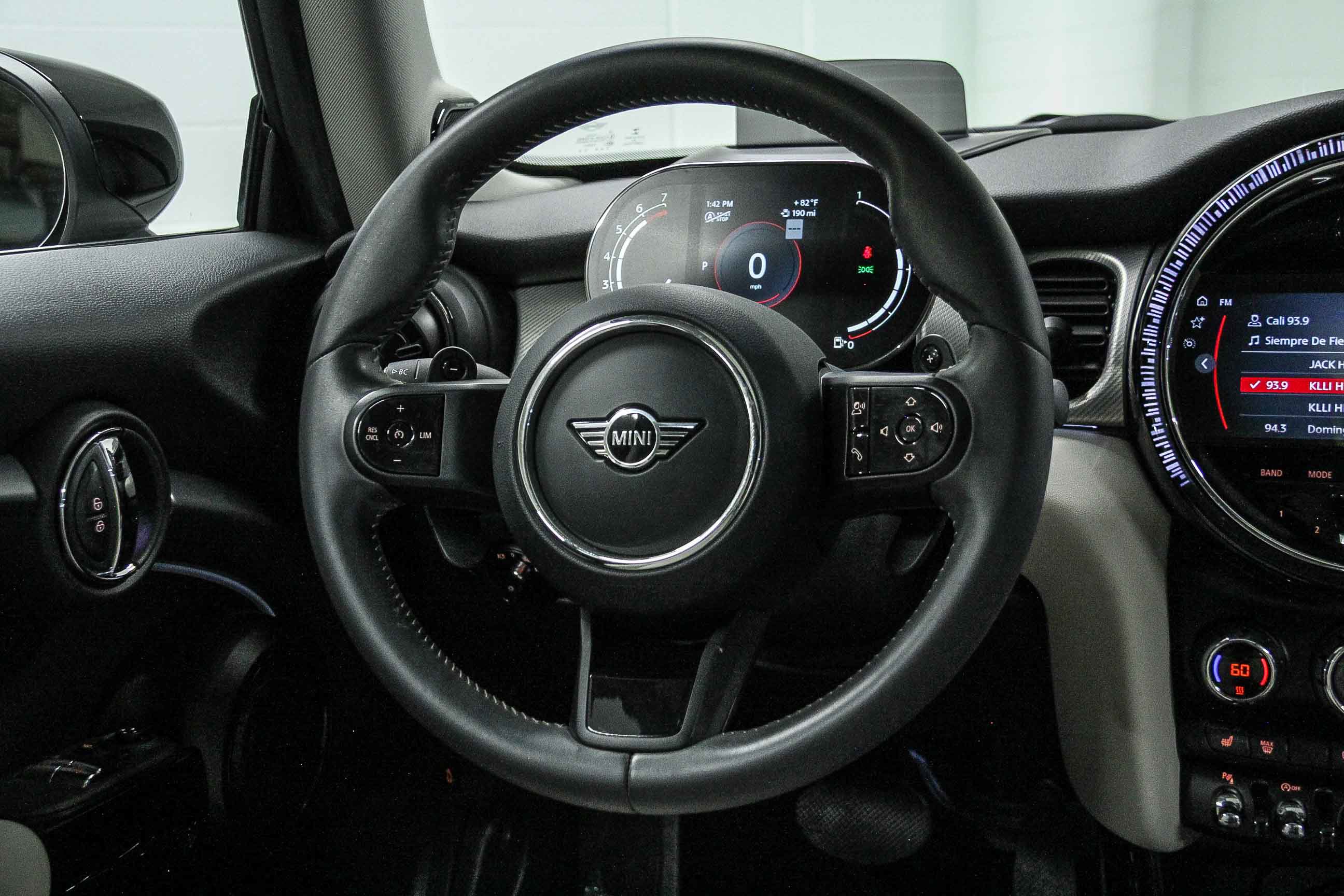 Used 2023 MINI Cooper S FWD image 16