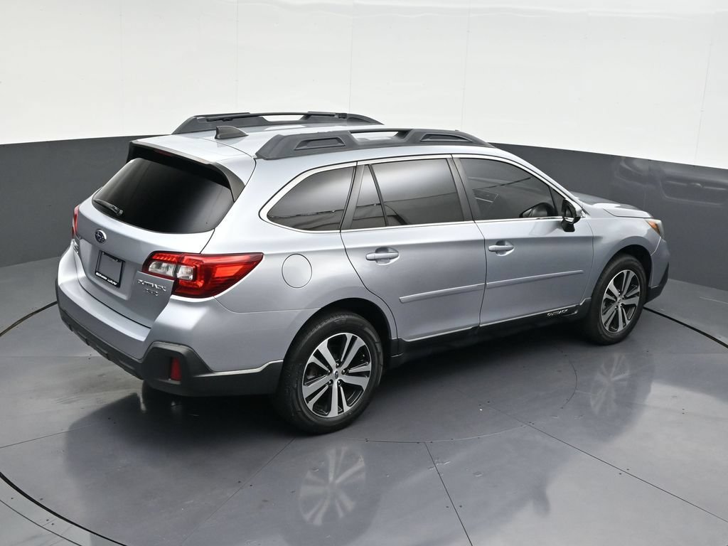 Used 2019 Subaru Outback 3.6R Limited AWD/4WD image 24
