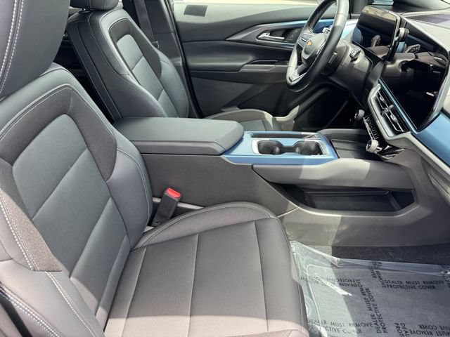 Certified 2024 Chevrolet Equinox EV LT FWD image 7