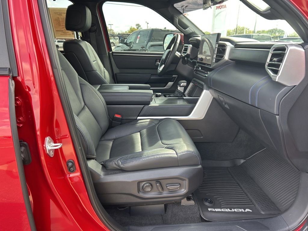 Used 2024 Toyota Sequoia Platinum image 24