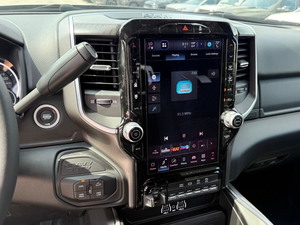 New 2027 RAM 2500 Big Horn AWD/4WD image 20